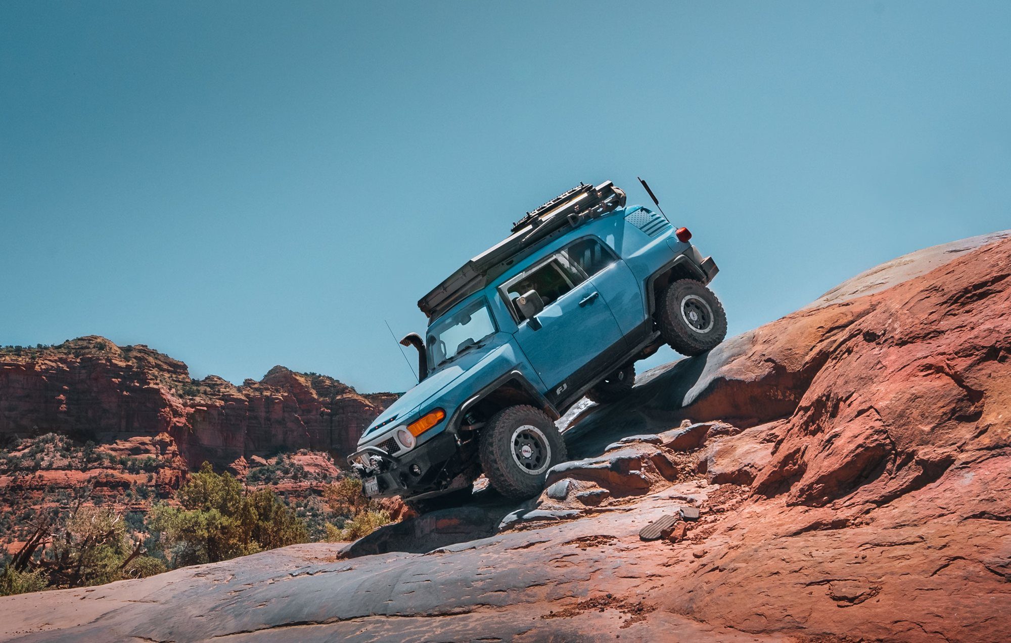 FJ Cruiser climbing slickrock