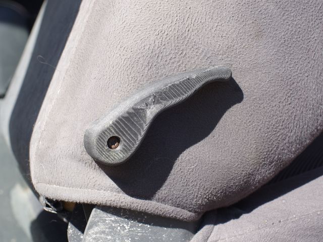 Seat lever for Isuzu, the creator's preview image