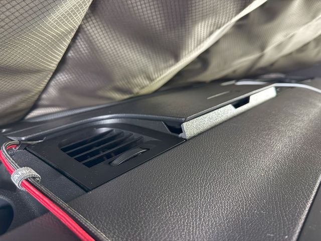 Dash hatch prop and latch for Mercedes Sprinter, the creator's preview image